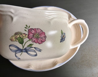 China Gravy Boat, International China Dishes