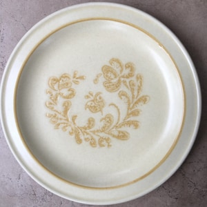 Jaune Pfaltzgraff, assiettes en grès Pfaltzgraff, assiettes à salade Pfaltzgraff
