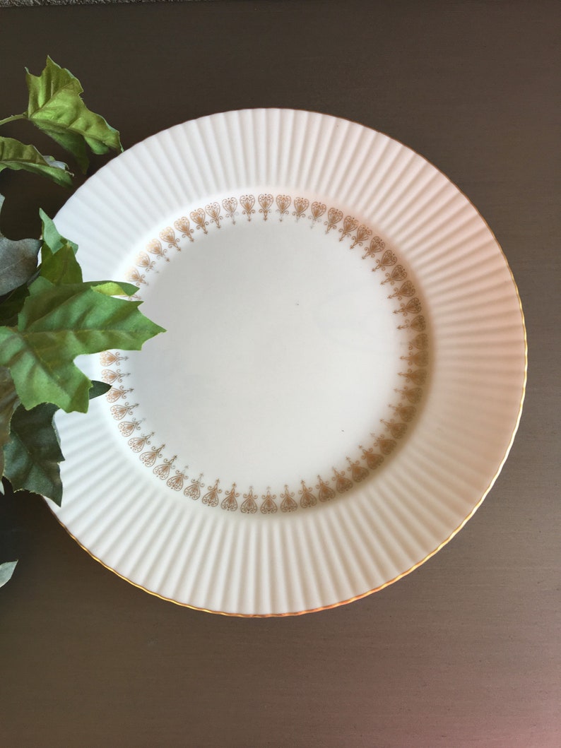 White and Gold Dinner Set White and Gold Dinner Plates White Etsy Australia
