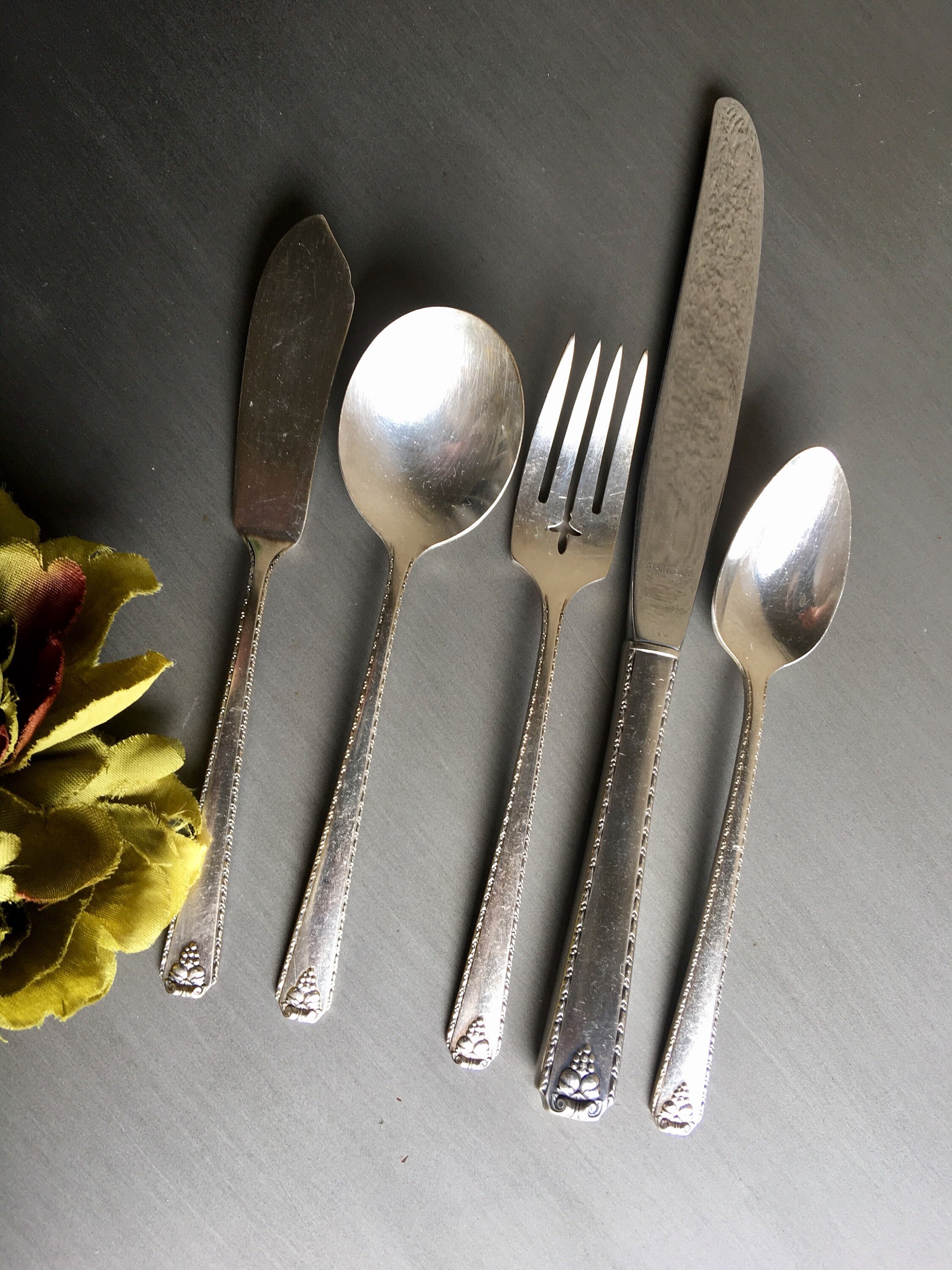 Oneida Bordeaux Flatware Oneida Bordeaux Silverware Prestige Etsy Canada