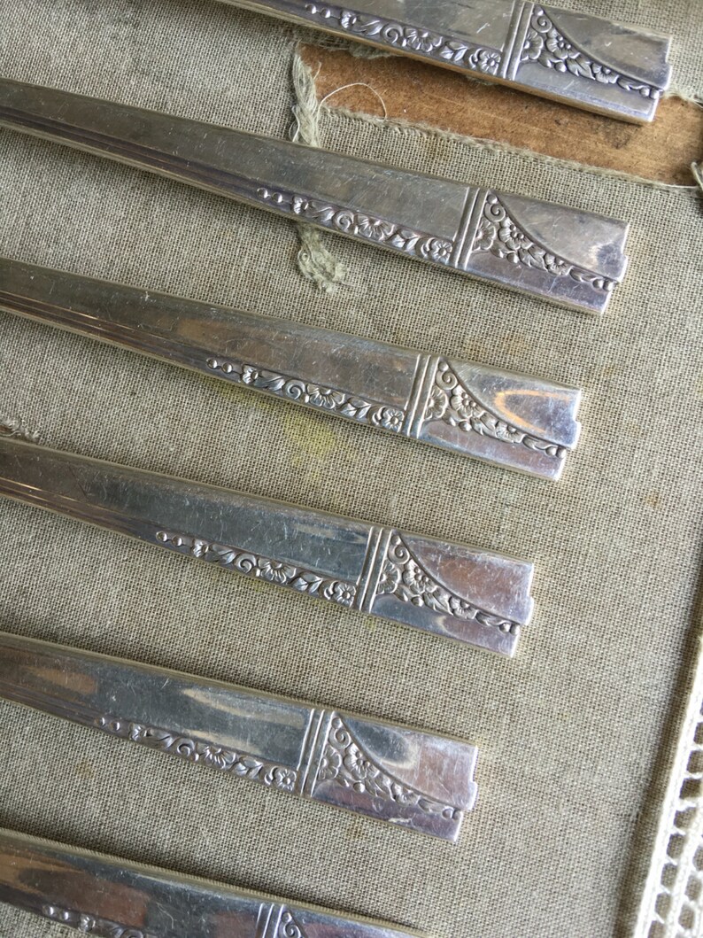 Oneida Caprice Silverplate Grille Forks Silver Nobility Plate Vintage 1937 Set ~ A2566 6