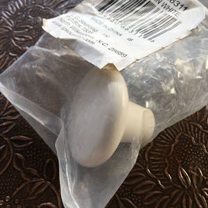 White Drawer Pull, White Cabinet Knobs, White Cabinet Pulls, White Kitchen Knobs, White Kitchen Pulls