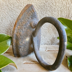 Antique Flat Iron, Old Cast Iron Iron, Antique Sad Iron, Old Fashioned Flat Iron