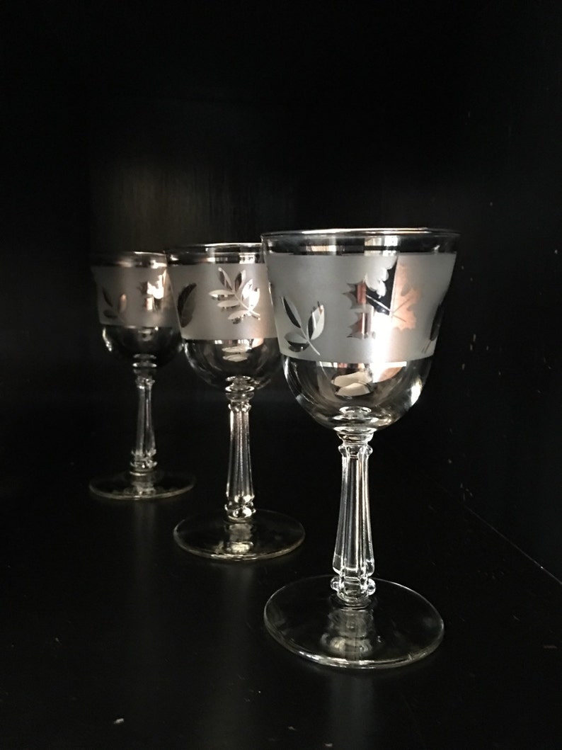 Libbey Wine Glasses Set of 4