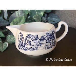 Homer Laughlin Shakespeare Country Creamer, Blue and White Creamer