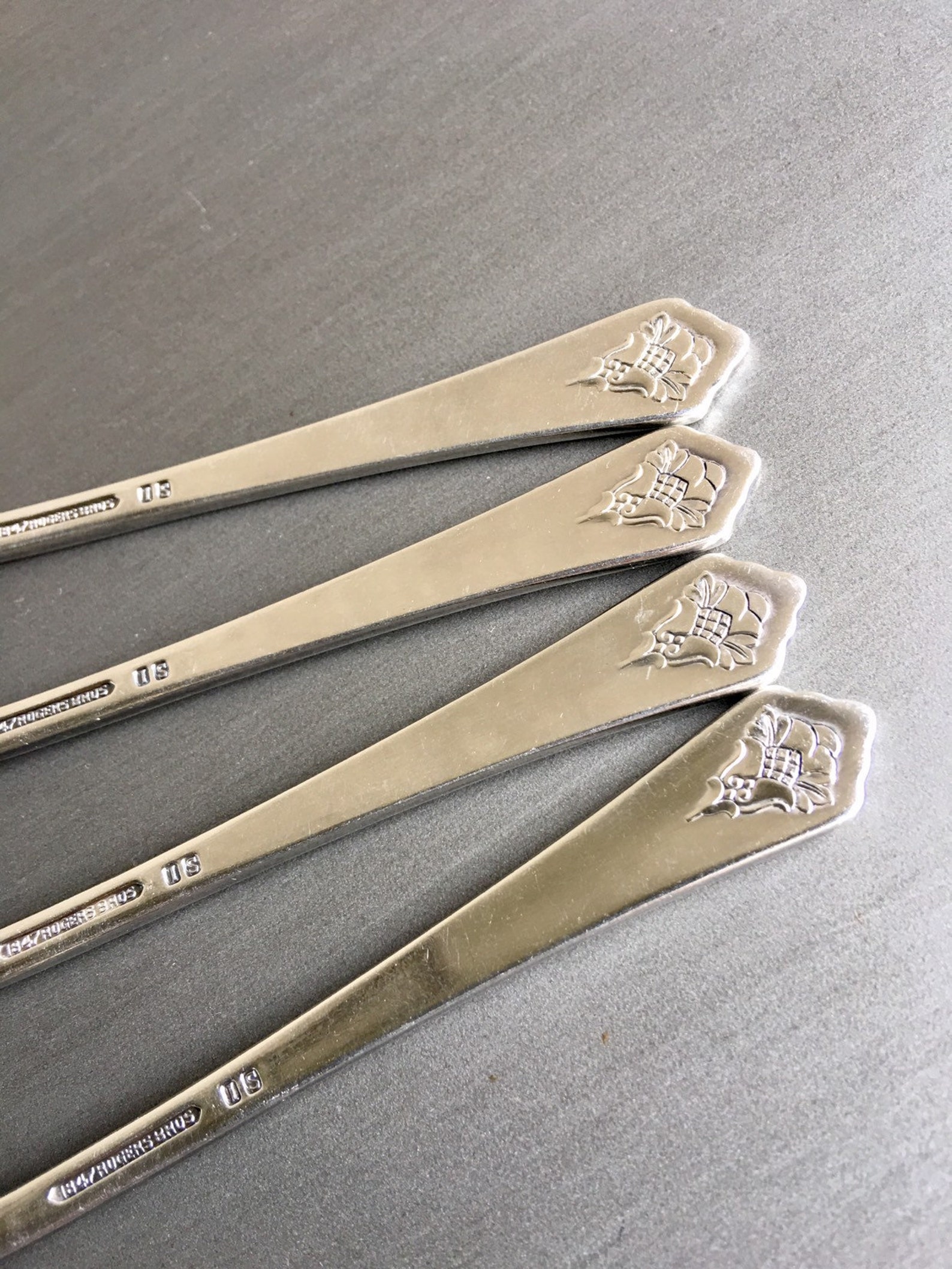 Rogers Bros Silverware 1847 53 - 76l6oqd