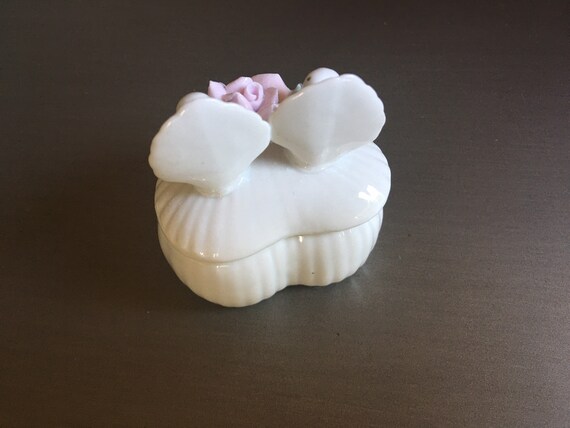Heart Shaped Engagement Ring Box, Vintage Wedding… - image 6