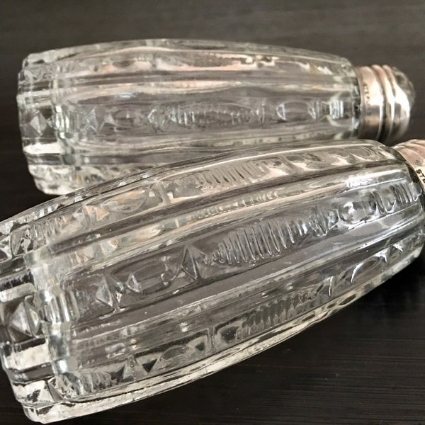 Sterling Salt & Pepper Shakers Vintage Glass w/ Silver Screw Caps - #4862**