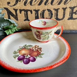 Vintage Luncheon Plate With Cup Fruit Design