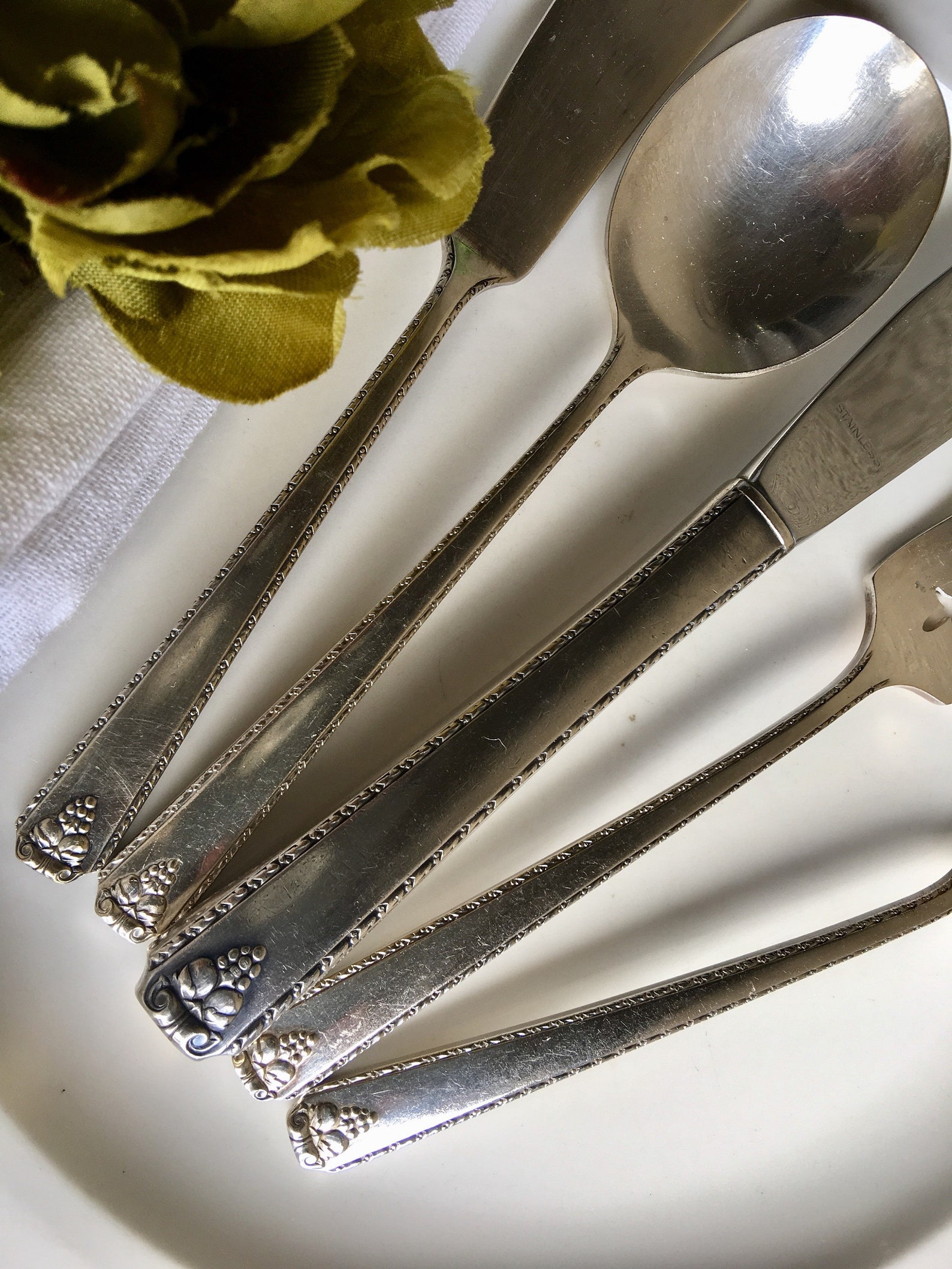 Oneida Bordeaux Flatware Oneida Bordeaux Silverware Prestige Etsy