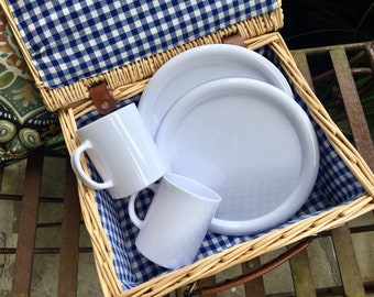 Picnic Basket Set for 2, Vintage Picnic Basket With Dishes, Picnic Set for Two