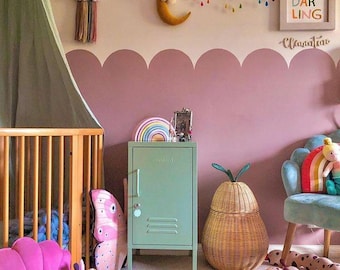 Scallop Wall Border Stencil - Nursery Decor, Wavy Edge (100cm)