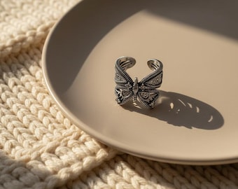 Schmetterlings-filigrane Sterlingsilber-Ring-Größe neue Weinlese-Großverkauf-Daumen-Ring Celtic