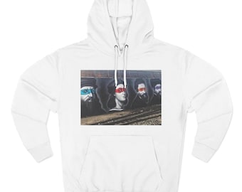 Sudadera con capucha y grafiti de caras enmascaradas / Diseño de tres paneles de arte urbano callejero