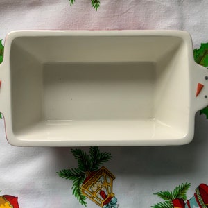 Greenbrier Christmas Holiday Ceramic Mini Loaf Pans, Nonstick Bread Pans  Cakes Kitchen Decor Set of 3 for Homemade Gifts - Yahoo Shopping