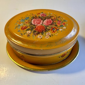 Oval Tin Hinged Box with Tray - Unusual - Made in Holland - Very Vintage