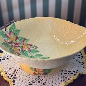 Carlton Ware Lemon Bowl: Vintage Australian Design, Made in England