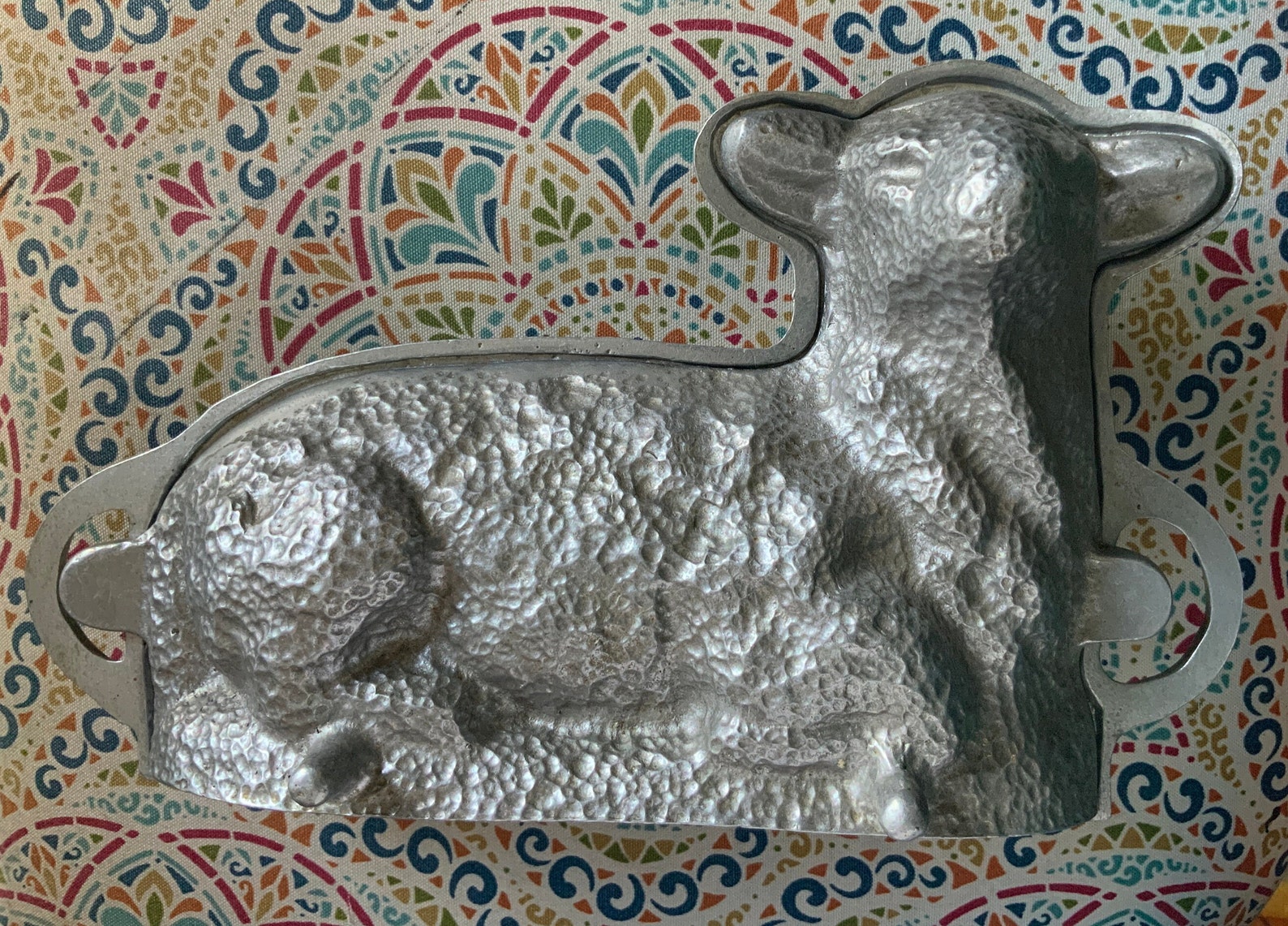 Hammered Cast Aluminum 2 Piece Lamb - Lammele Cake - Candy - Rice Mold - Vintage