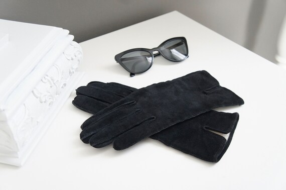 Vintage Black Suede Gloves, Black Suede Lined Glo… - image 2