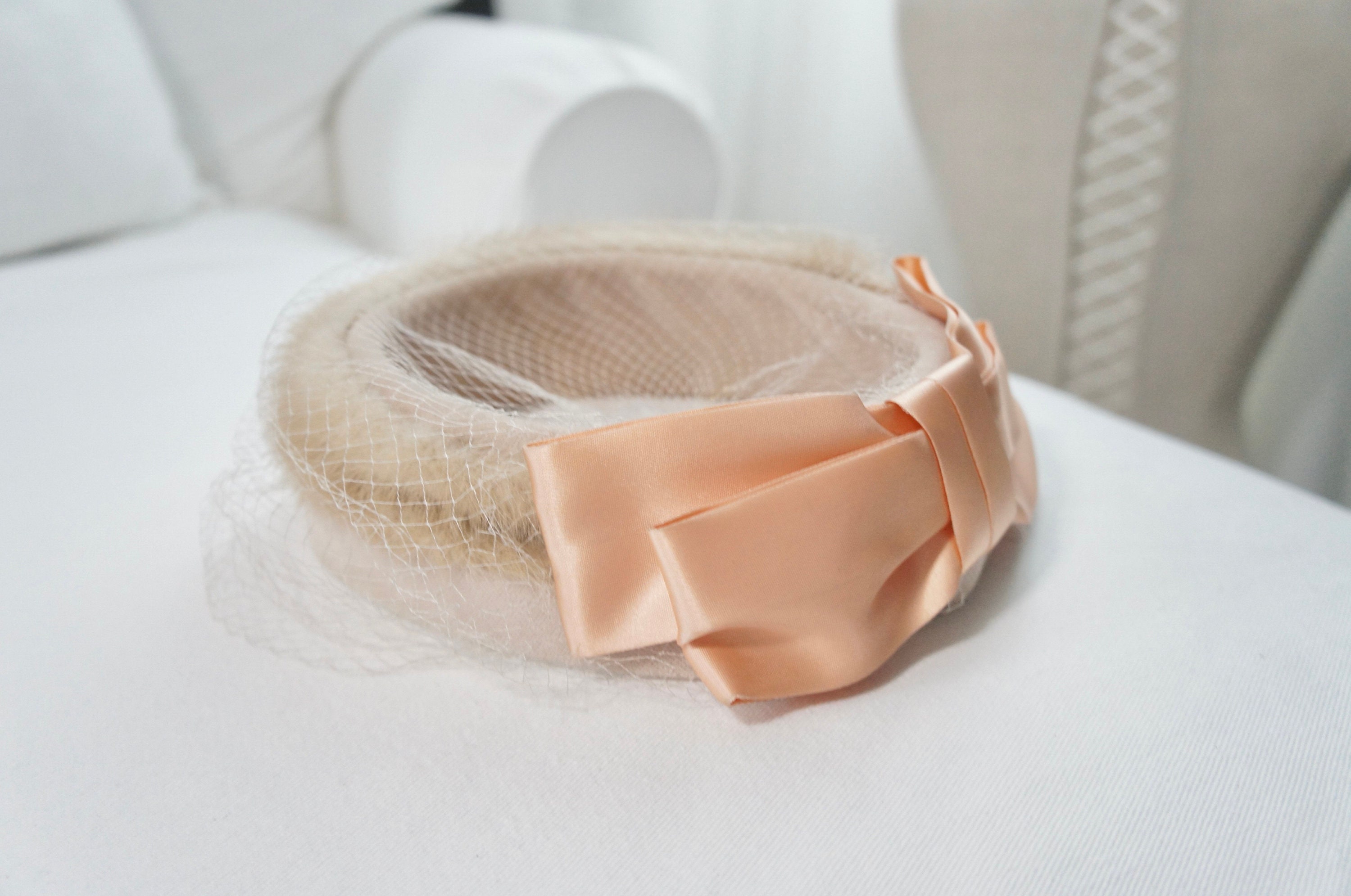 Jackie Kennedy Vintage Pillbox Hat, Pink Birdcage Pillbox Hat, Cream