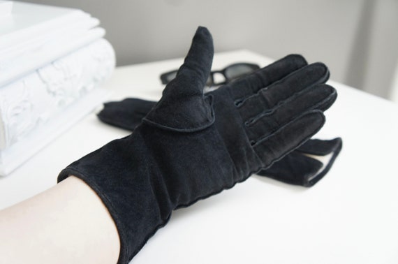 Vintage Black Suede Gloves, Black Suede Lined Glo… - image 6