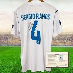 Signed Sergio Ramos Real Madrid 17-18 Jersey + COA