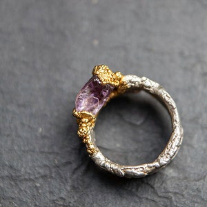 Mind Clarity silver ring with lavender amethyst in gold-plated setting image 3