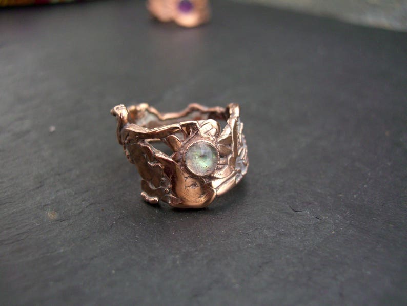 Arabesque crocheted ring with labradorite in rose gold-plated silver or gold image 3