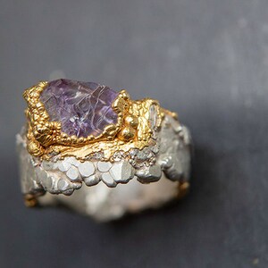 Mind Clarity silver ring with lavender amethyst in gold-plated setting image 2