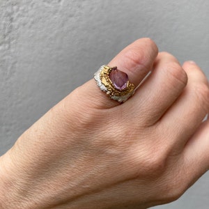 Mind Clarity silver ring with lavender amethyst in gold-plated setting image 9