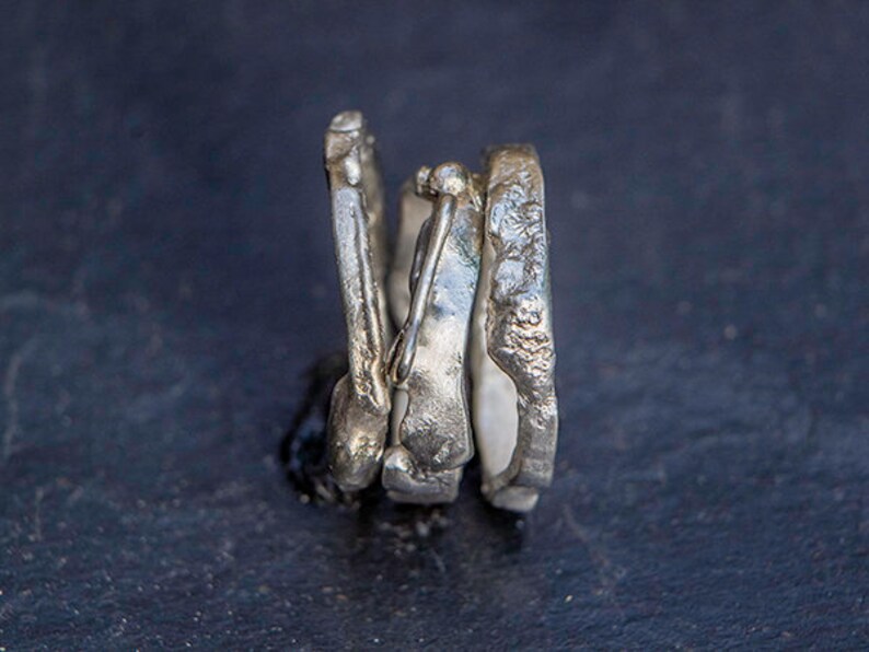 Organic earthy wedding ring unisex shiny silver reticulated Etsy