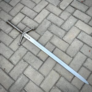 Custom Handmade Scottish Claymore Sword | J2 Steel Highland Medieval Sword with Black Finish | Personalized Gift for Groomsmen & Birthday