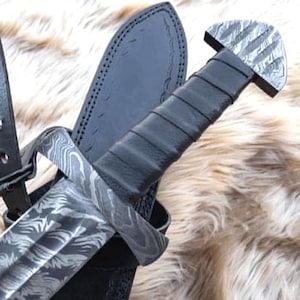 Handgefertigtes Wikinger-Schwert aus Damast-Stahl, personalisiertes Geschenk für Sie & Ihn, Geschenk für Sammler, Trauzeuge Geschenk, Jahrestag Geschenk