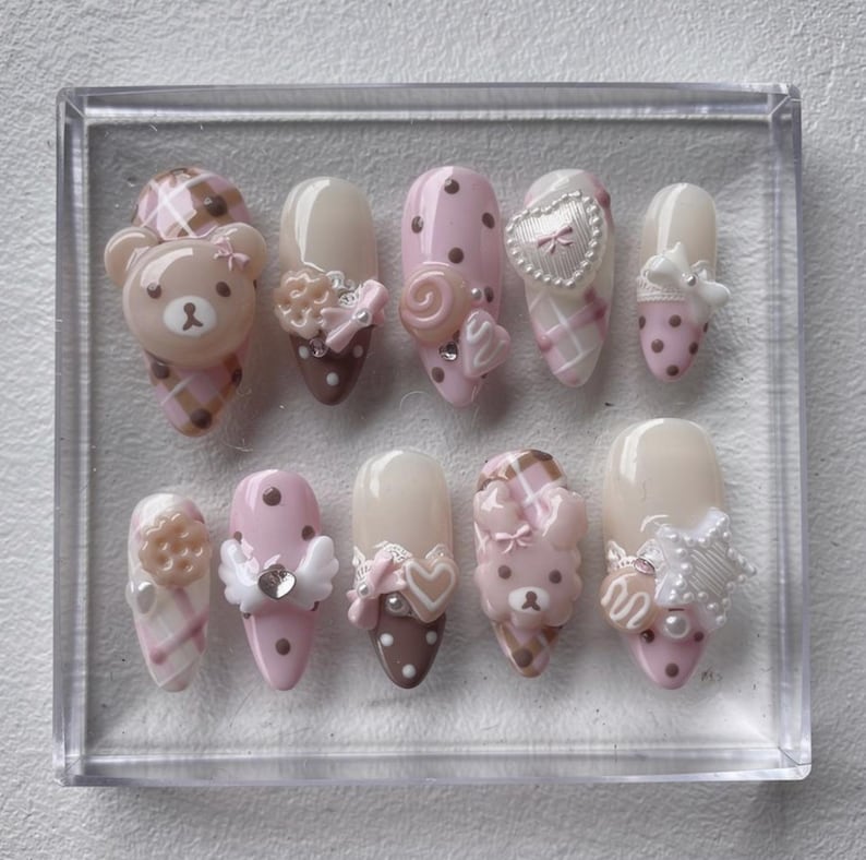Rosa nallebjörnspressonnaglar | Coquette Kawaii-naglar | 3D-björn och rosettnagelkonst | Handgjorda söta pressonnaglar bild 2