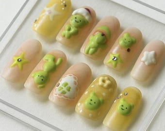 Aandruknagels Kawaii Smiski-beer: 3D-pastelkleur Kidcore-nagelkunst