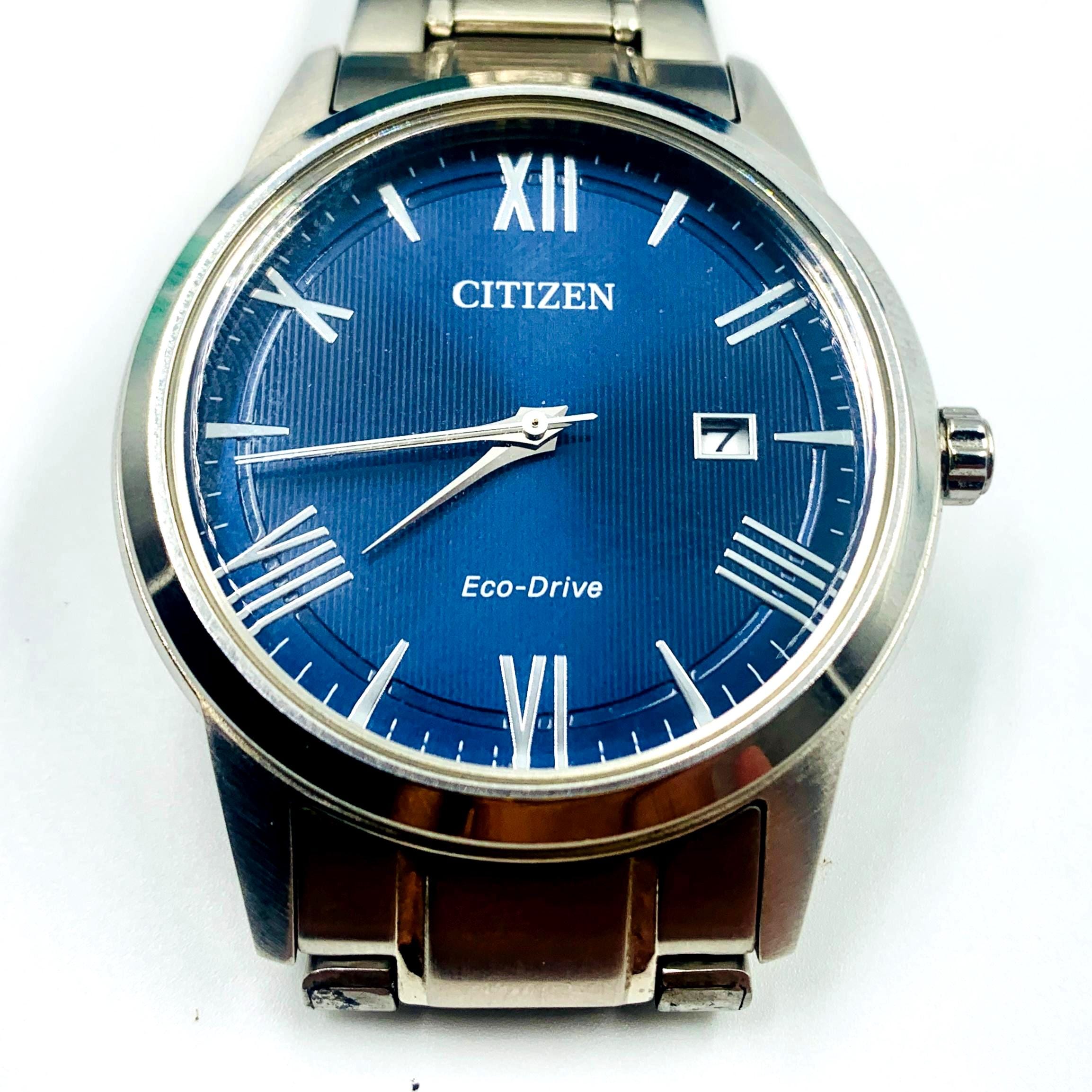 CITIZEN Eco-Drive analoog dameshorloge met titanium armband, Zwart/Zilver, Eén maat, Armband