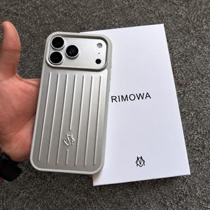 Rimowa iPhone case 17 pro - Etsy 日本