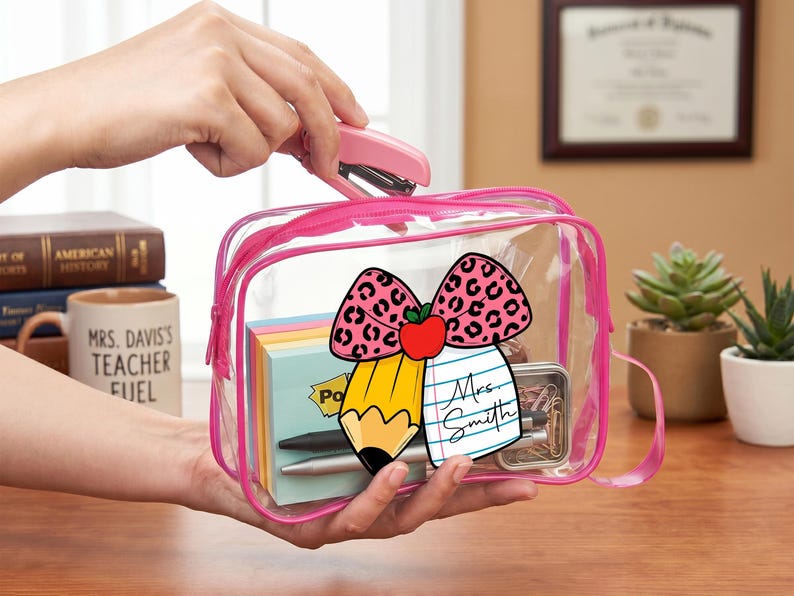 Bolsa de regalo personalizada para profesores, bolsa de playa de PVC transparente con nombre personalizado, regalo de agradecimiento para profesores, regalo personalizado para profesores, regalo de regreso a clases imagen 4