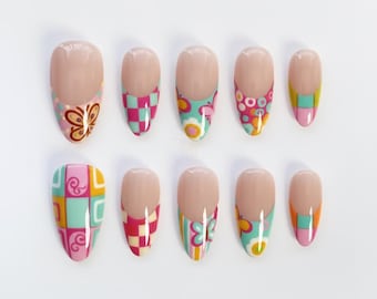 Ongles Boho rétro automne/Presse rose sur les ongles Ongles longs en amande/Ongles roses/Ongles bruns/Ongles à pois Ongles de style Pop Art Français/années 70