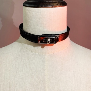 Gargantilla de cuero negra sencilla para el día a día, collar gótico punk ajustable, accesorio de moda moderno, gargantilla sutil con estilo, regalo para parejas.