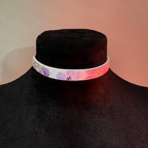 Handmade Elegant Purple Floral Leather Choker Necklace | Luxury Top-Grain Leather Daily Collar | Subtle Statement Leather Gift for Couples