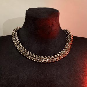 Unisex Halsband | Punk Bone Gothic Wirbel Halskette | Halloween-Skelett-Halsband | Alternatives Hexen Kostüm Zubehör | Einzigartiges Geschenk