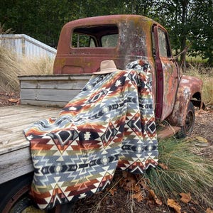 Alpaca Wool Blanket - Hypoallergic  - Geometric Terra Blanket