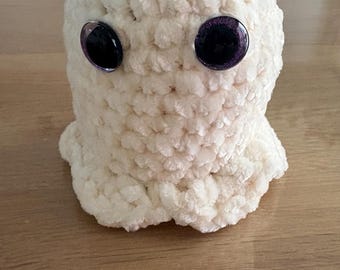small decorative ghost