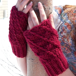 PDF Crochet Pattern - Bree Gloves