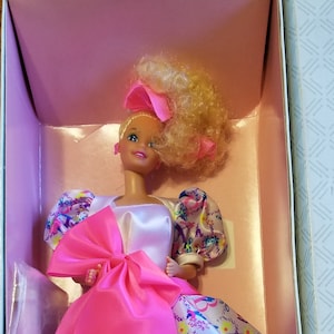 1990 Barbie Style Collector Doll - NIB #5315