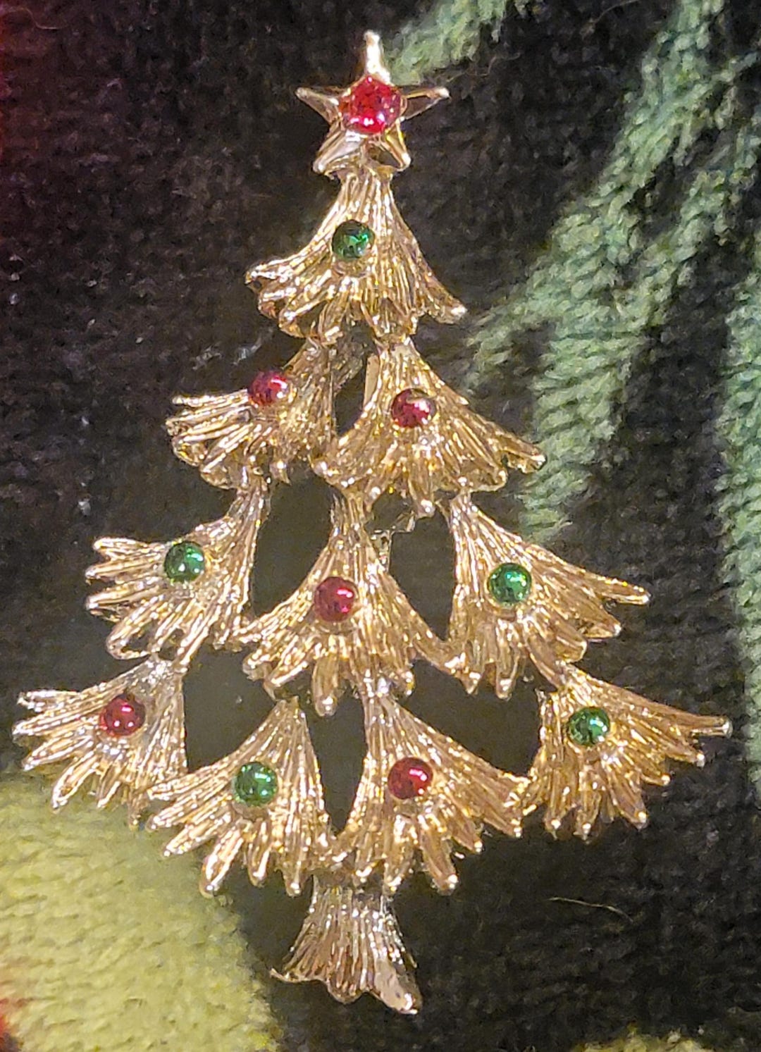 Signed Gerry's Vintage Christmas Tree Brooch | Gold Tone Enamel ...