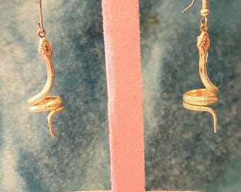 Super Cool Vintage Snake Earrings