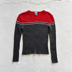 Vintage 90s 00s Red Gray Sweater Size S M Womens Small Medium Ribbed Knit Colorblock