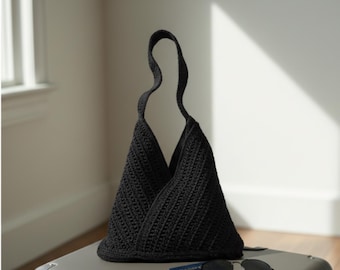 Minimalistische zwarte gehaakte schoudertas – chique handgemaakte draagtas, duurzaam cadeau